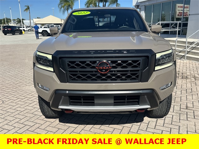 2022 Nissan Frontier PRO-4X photo 3