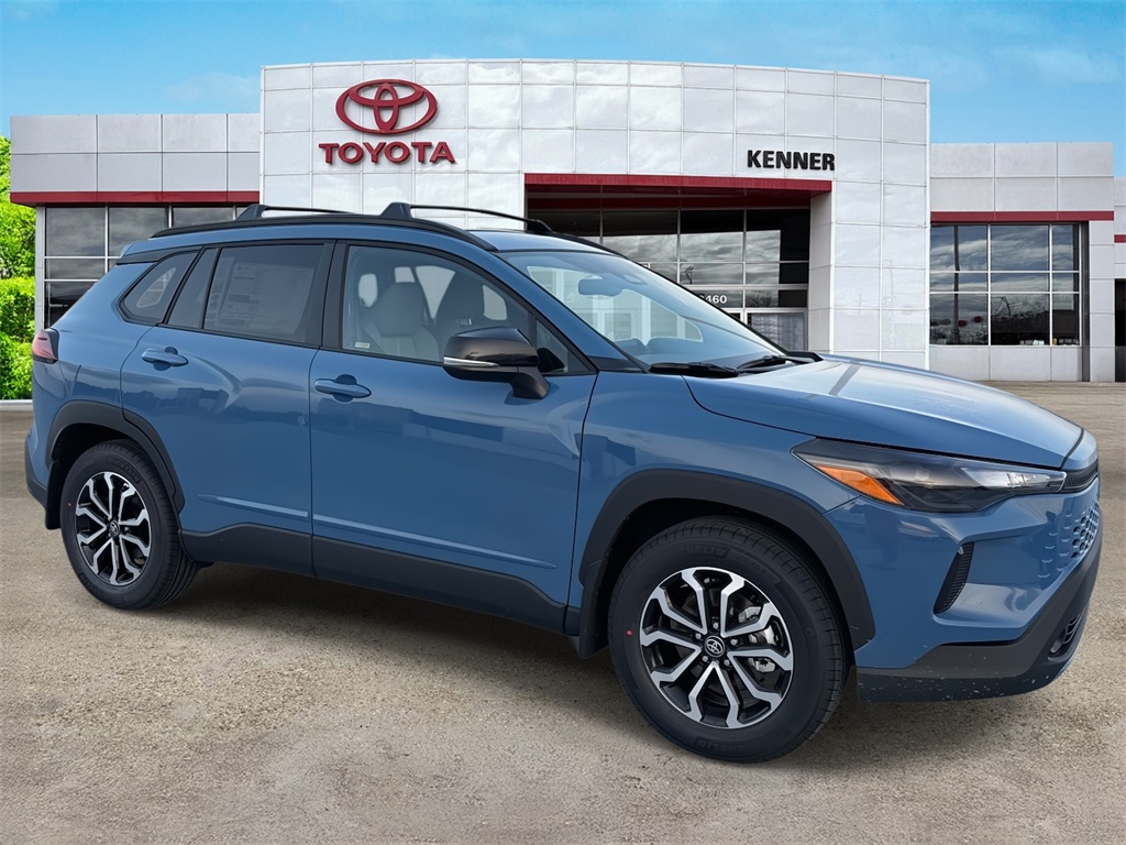 2026 Toyota Corolla Cross SE's photo