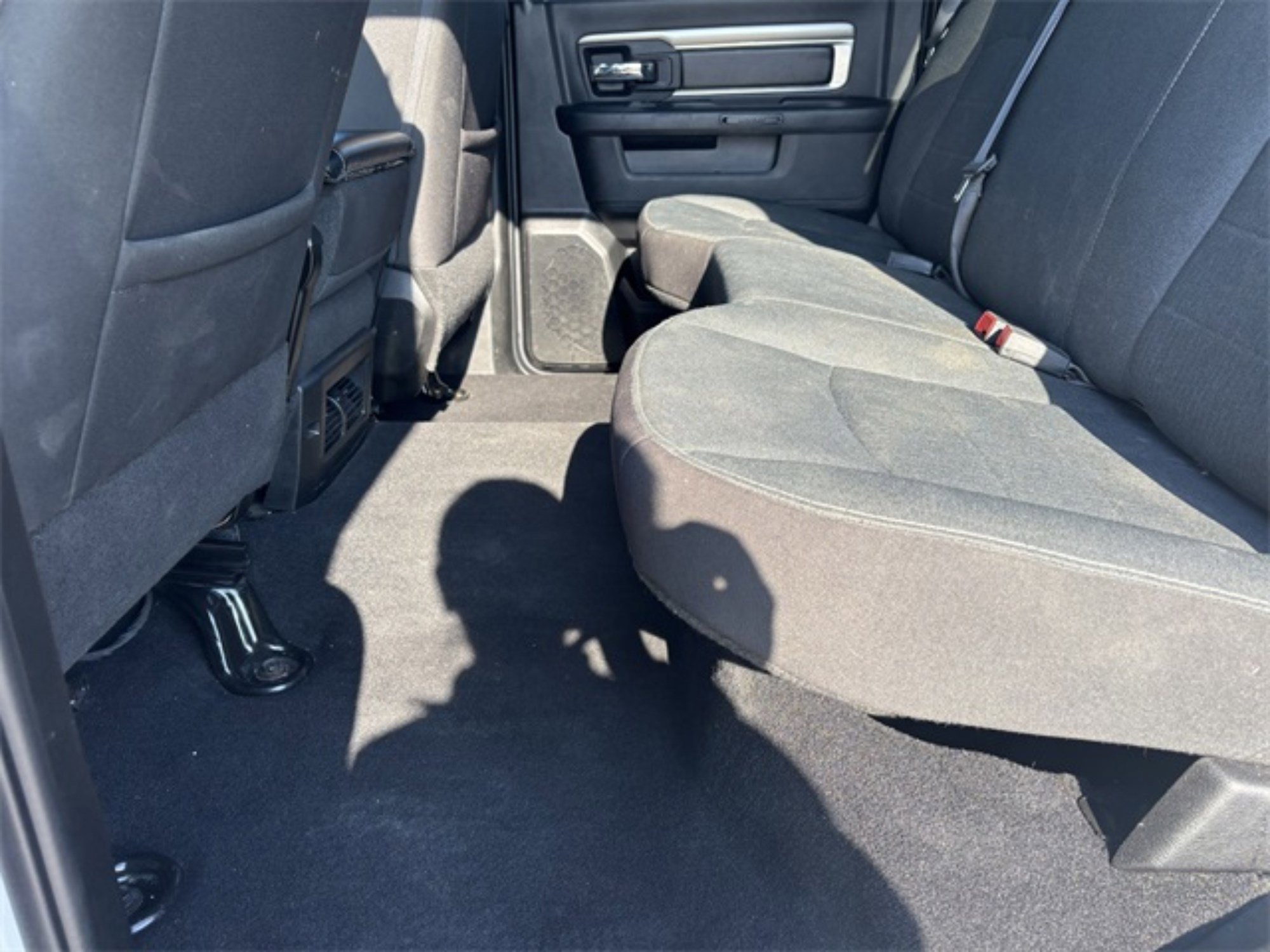 2024 Ram 1500 SLT Warlock photo 24