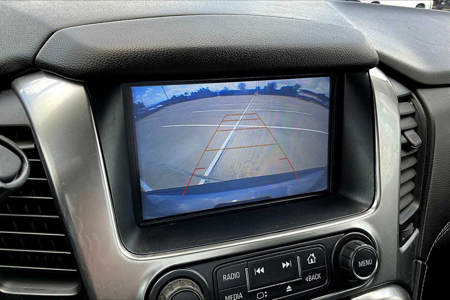 2020 Chevrolet Tahoe LT photo 25