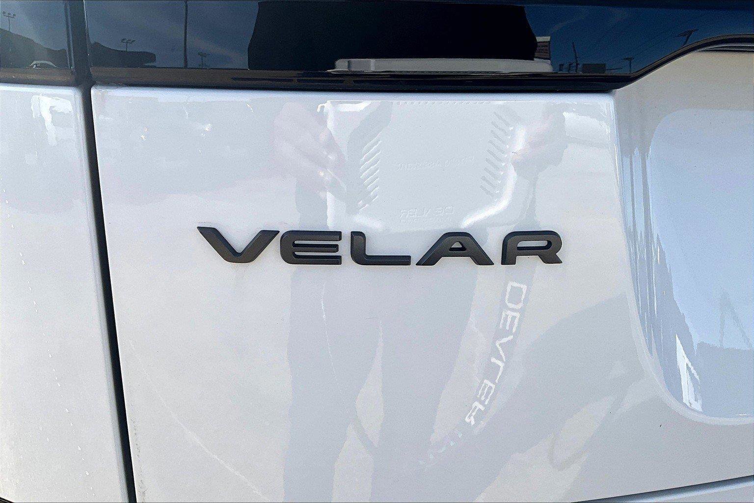 2025 Land Rover Range Rover Velar SE photo 13