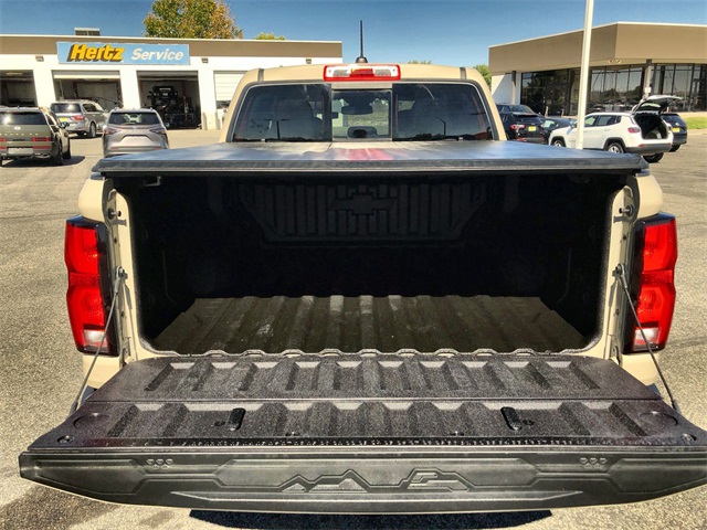 2023 Chevrolet Colorado Z71 photo 12