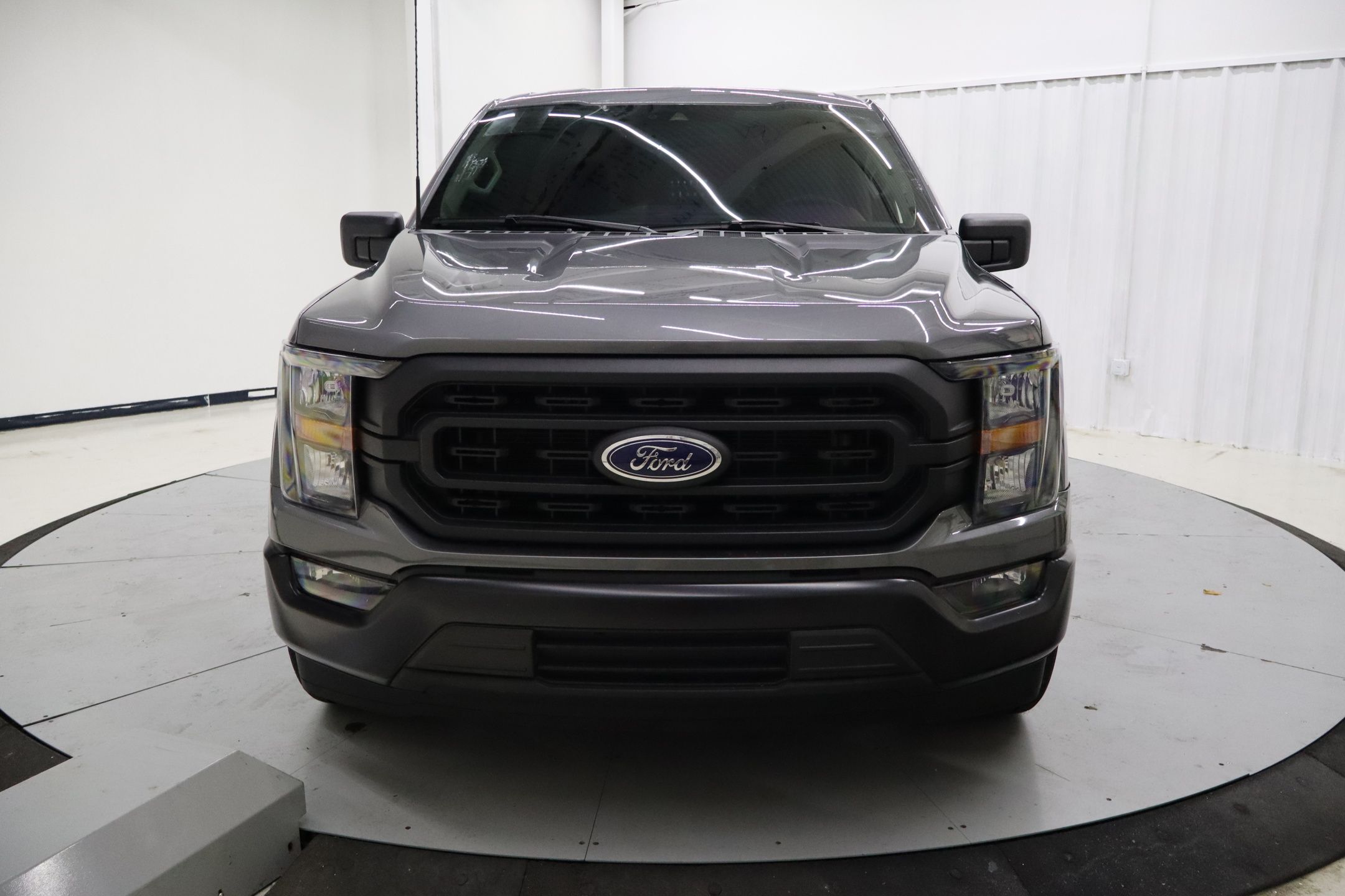2023 Ford F-150 XL photo 8