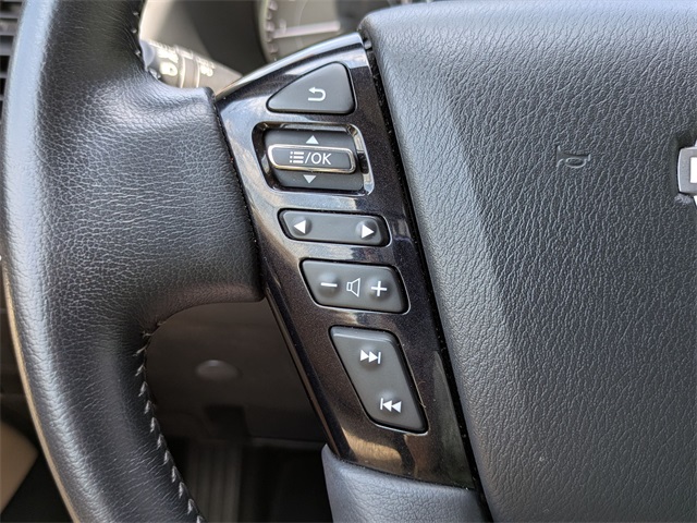 2022 Nissan Armada SL photo 14