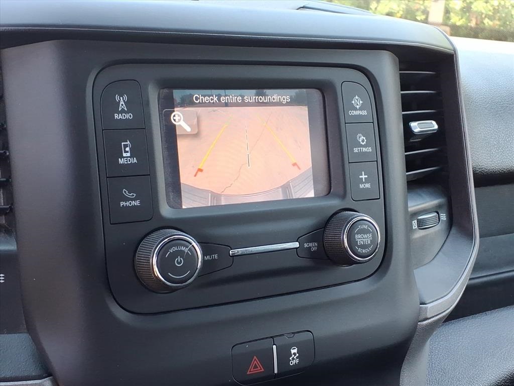 2022 Ram 2500 Tradesman photo 3