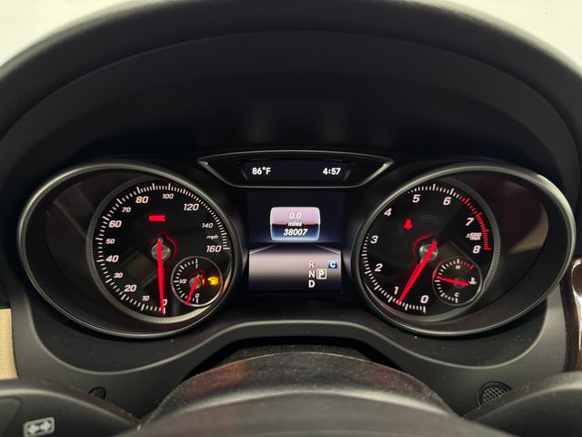 2017 Mercedes Benz CLA 250 photo 2