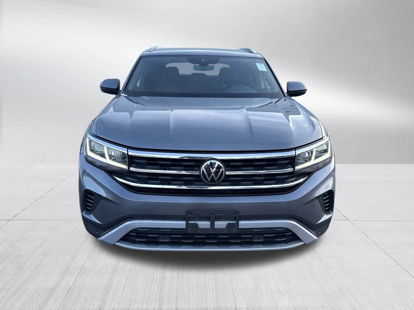 Used 2020 Volkswagen Atlas Cross Sport SEL with VIN 1V2MC2CAXLC205920 for sale in Brooklyn Center, Minnesota