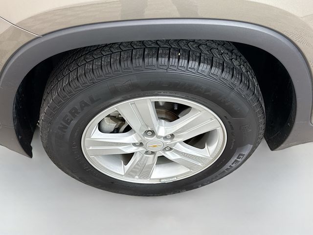 2021 Chevrolet Trax LT photo 27