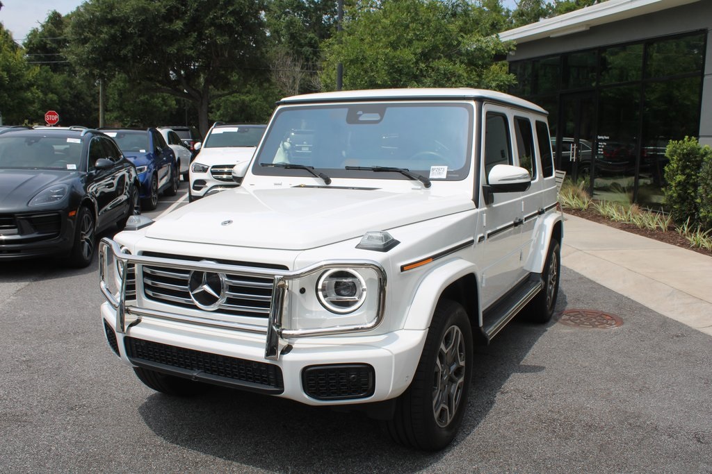2025 Mercedes Benz G 550 photo 9
