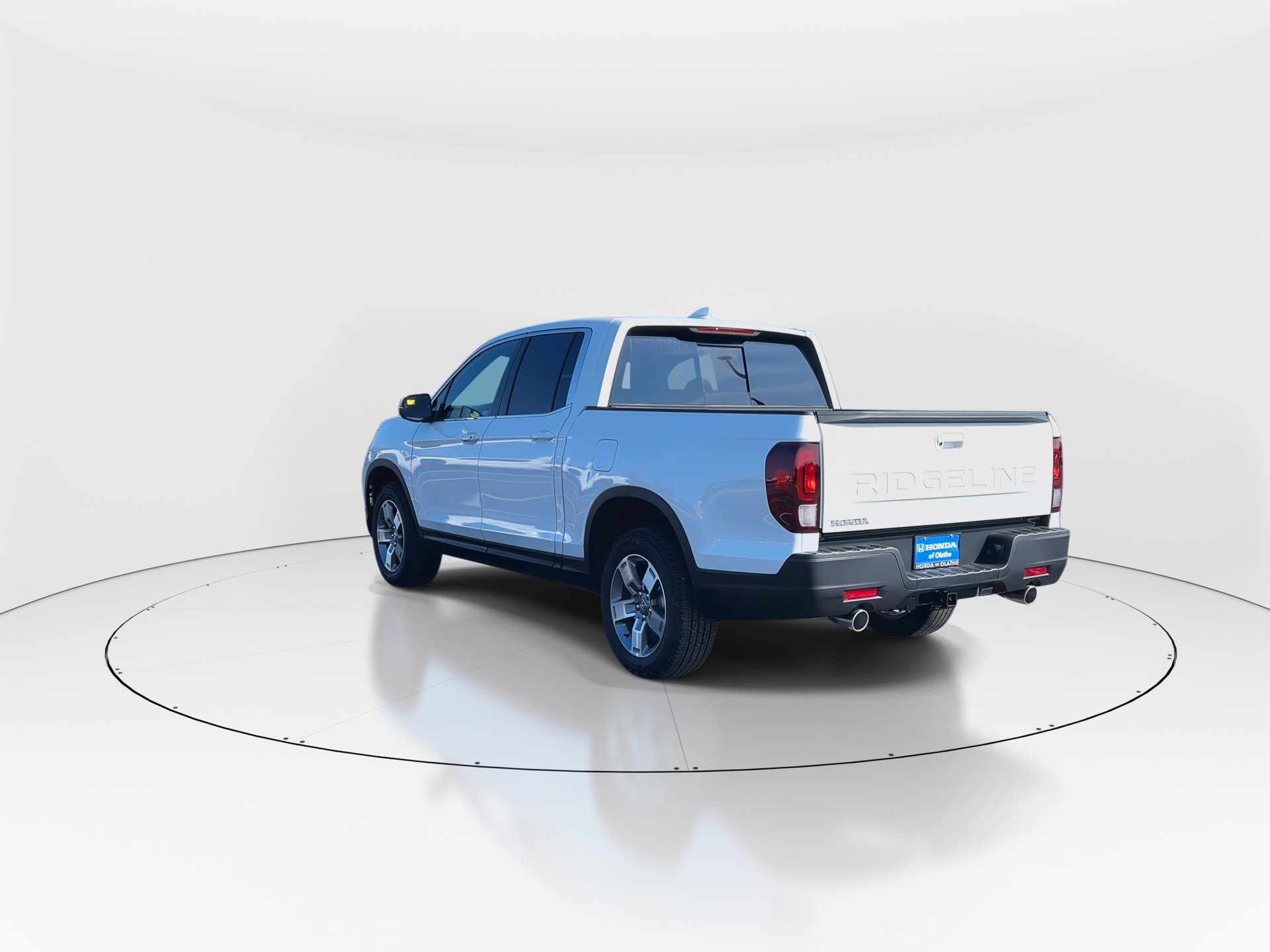 2025 Honda Ridgeline RTL photo 2