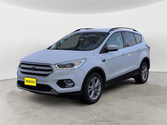 2017 Ford Escape SE's photo