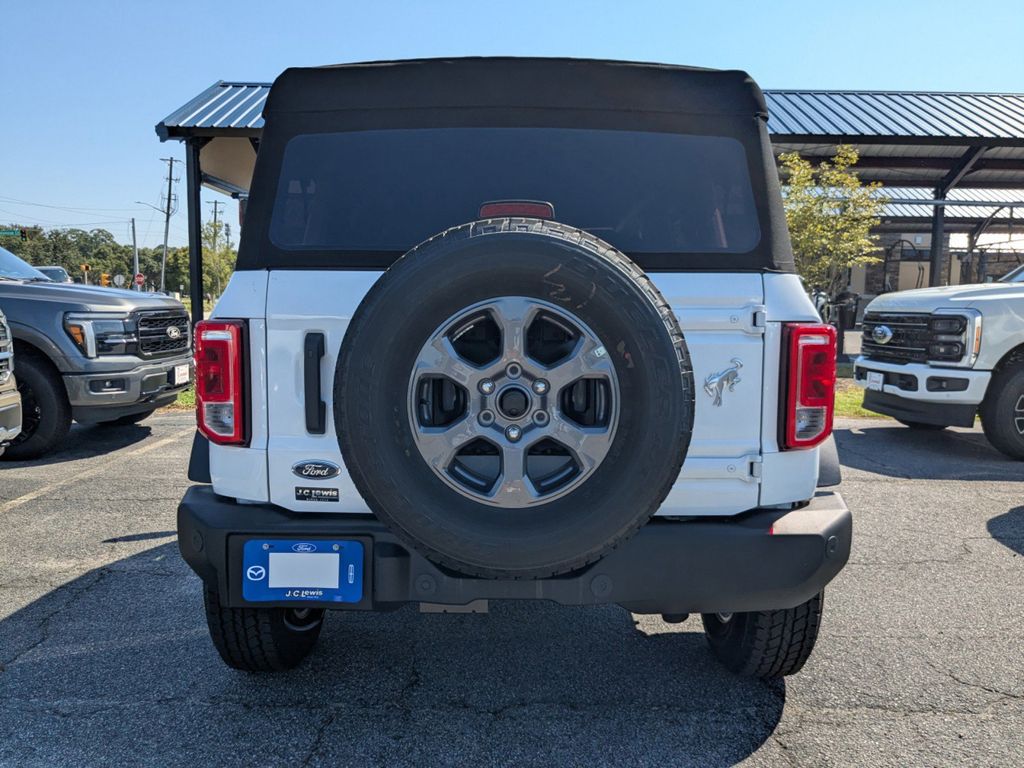 2025 Ford Bronco Big Bend photo 4