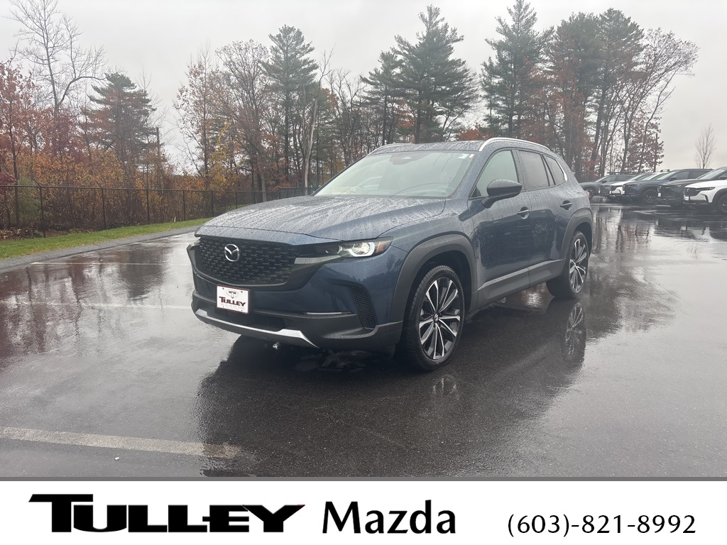 2025 Mazda CX-50 Premium's photo