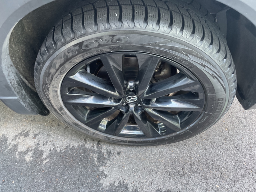 2022 Mazda CX-9 Touring photo 8