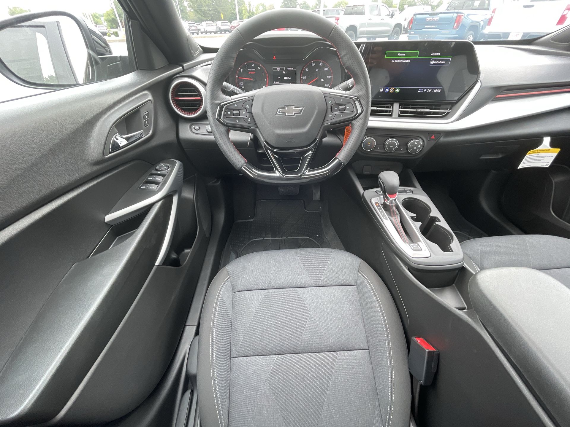 2025 Chevrolet Trax photo 39