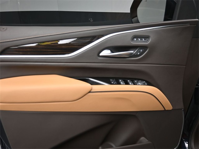 2021 Cadillac Escalade ESV Premium Luxury photo 4
