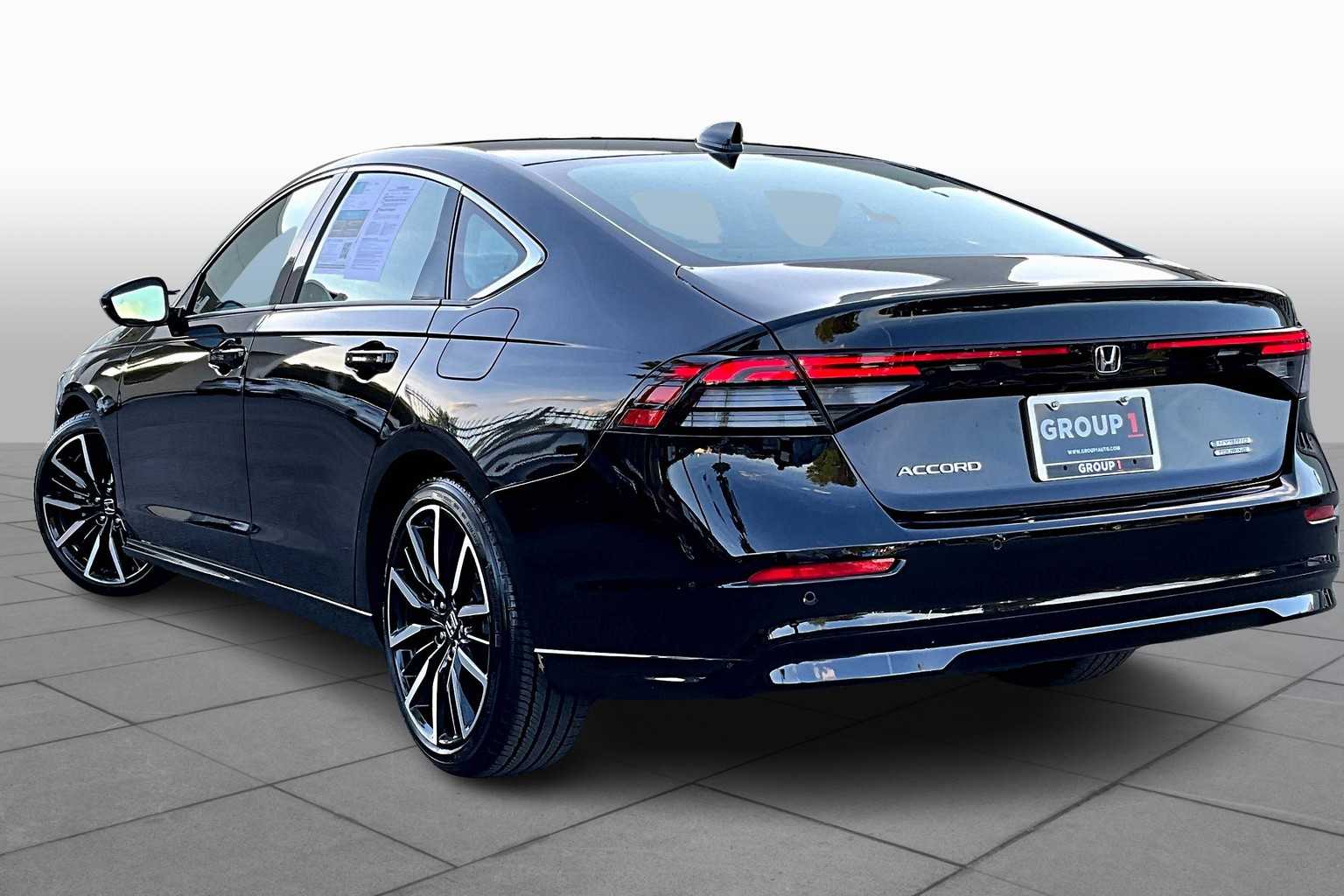 2024 Honda Accord Hybrid Touring photo 10