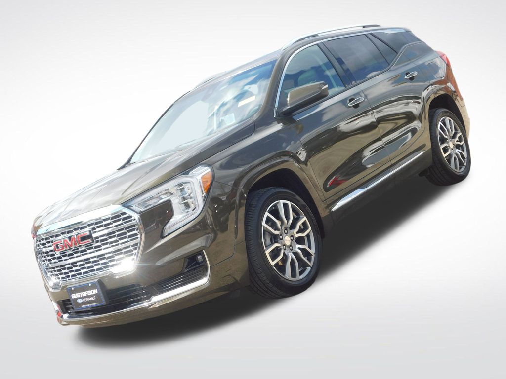 2024 Gmc Terrain Denali photo 2