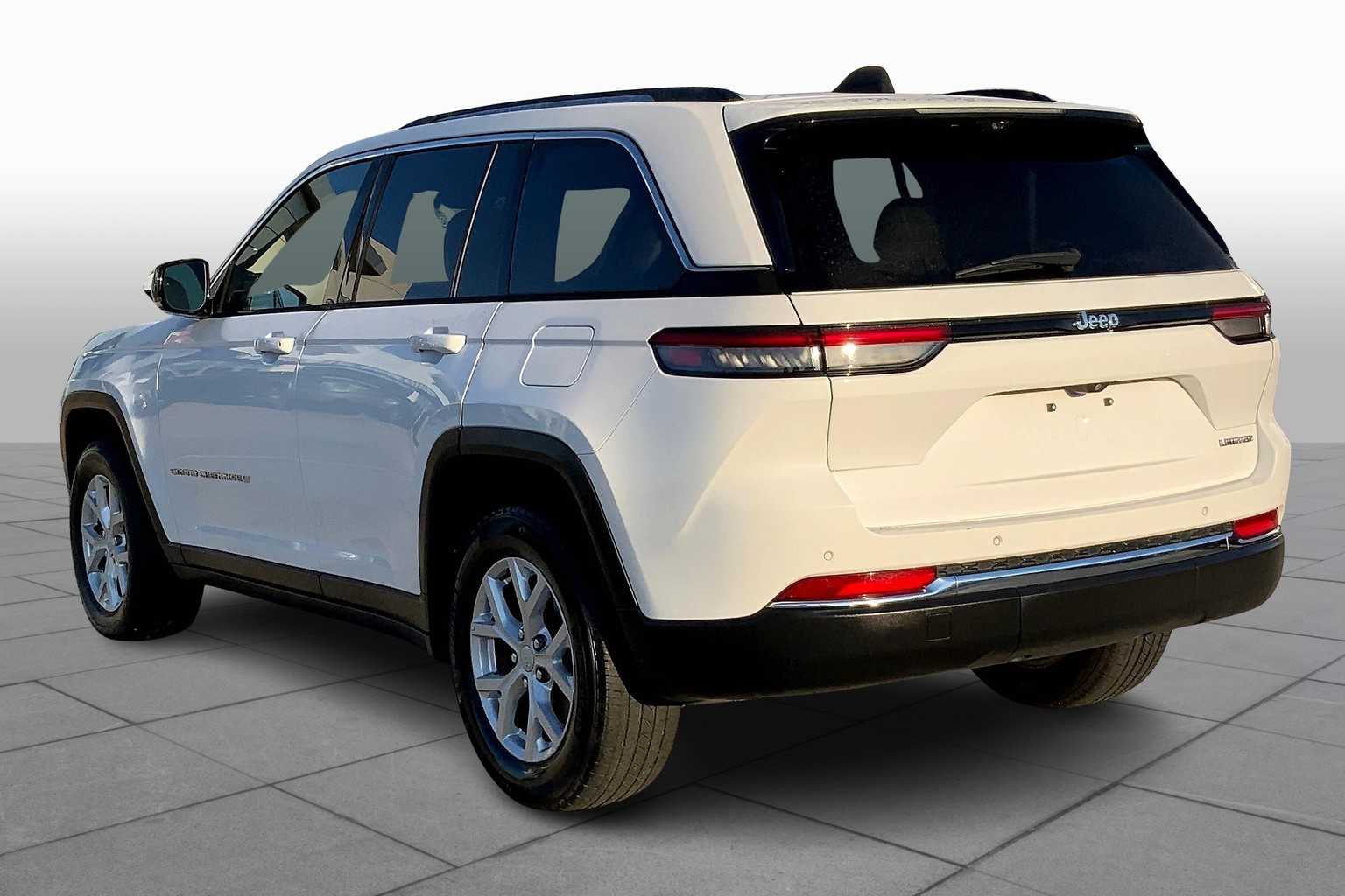 2023 Jeep Grand Cherokee Limited photo 11
