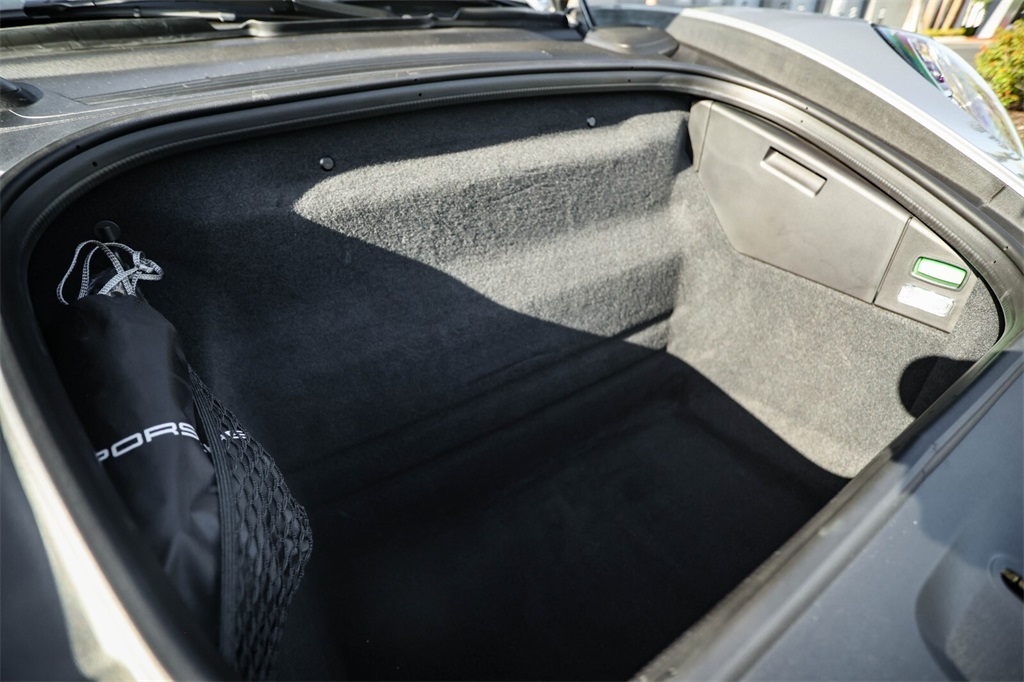 Used 2021 GT Silver Metallic Porsche Carrera S image 20