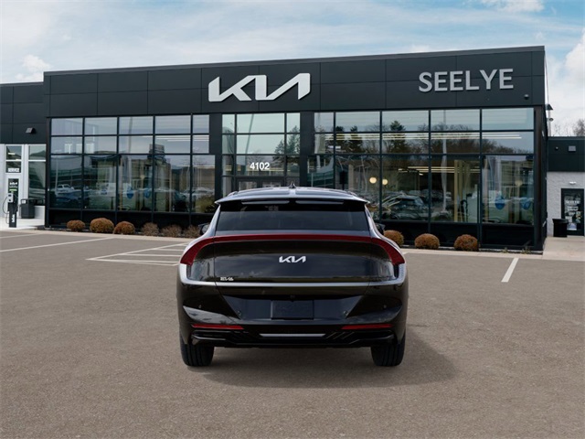 2025 Kia EV6 Light photo 3