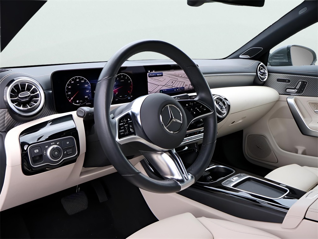 2024 Mercedes Benz CLA 250 4MATIC photo 17