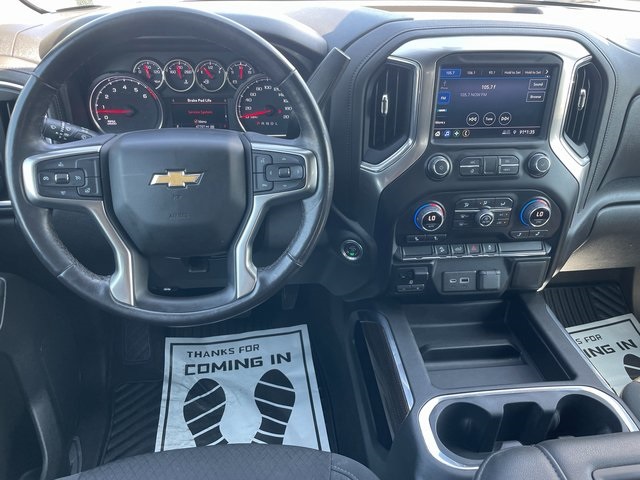 2022 Chevrolet Silverado 3500HD LT photo 3