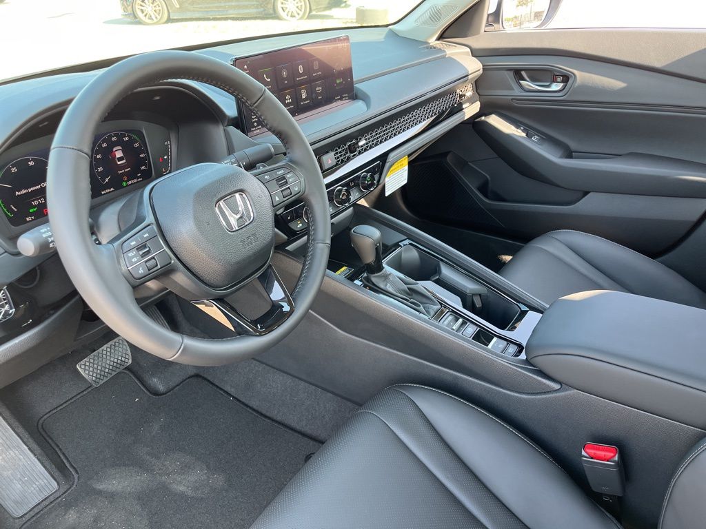 2025 Honda Accord Hybrid EX-L photo 9