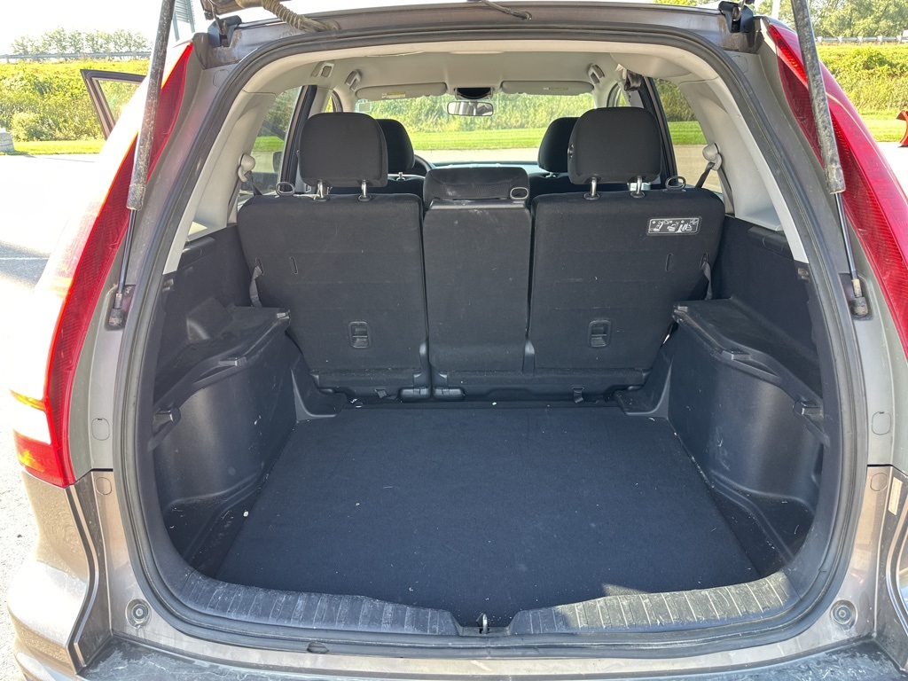 2011 Honda CR-V SE photo 16
