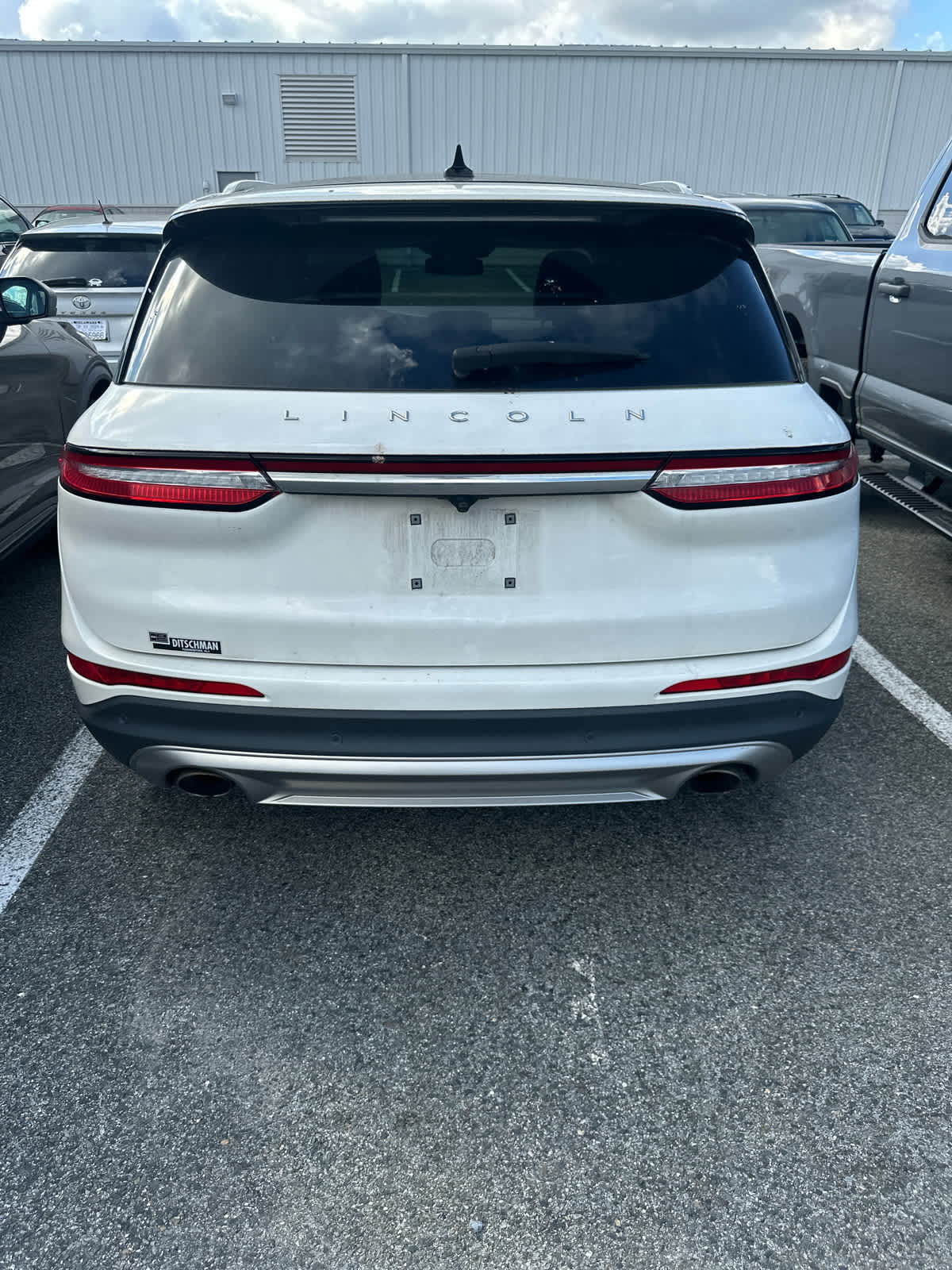 2022 Lincoln Corsair Standard photo 5