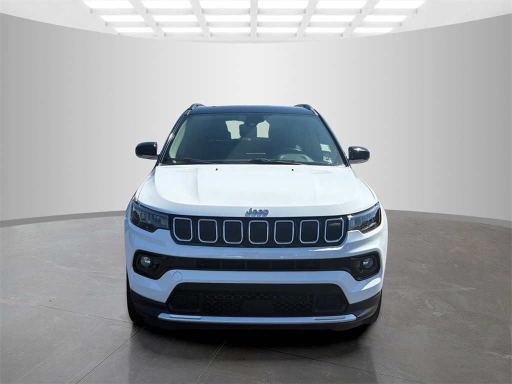 2022 Jeep Compass Limited photo 7