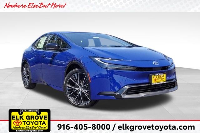2026 Toyota Prius XLE's photo