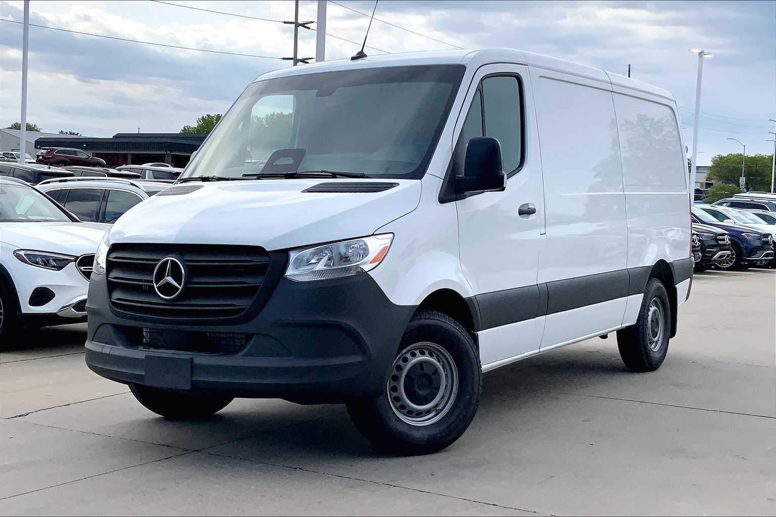 2025 Mercedes-Benz Sprinter Cargo Van