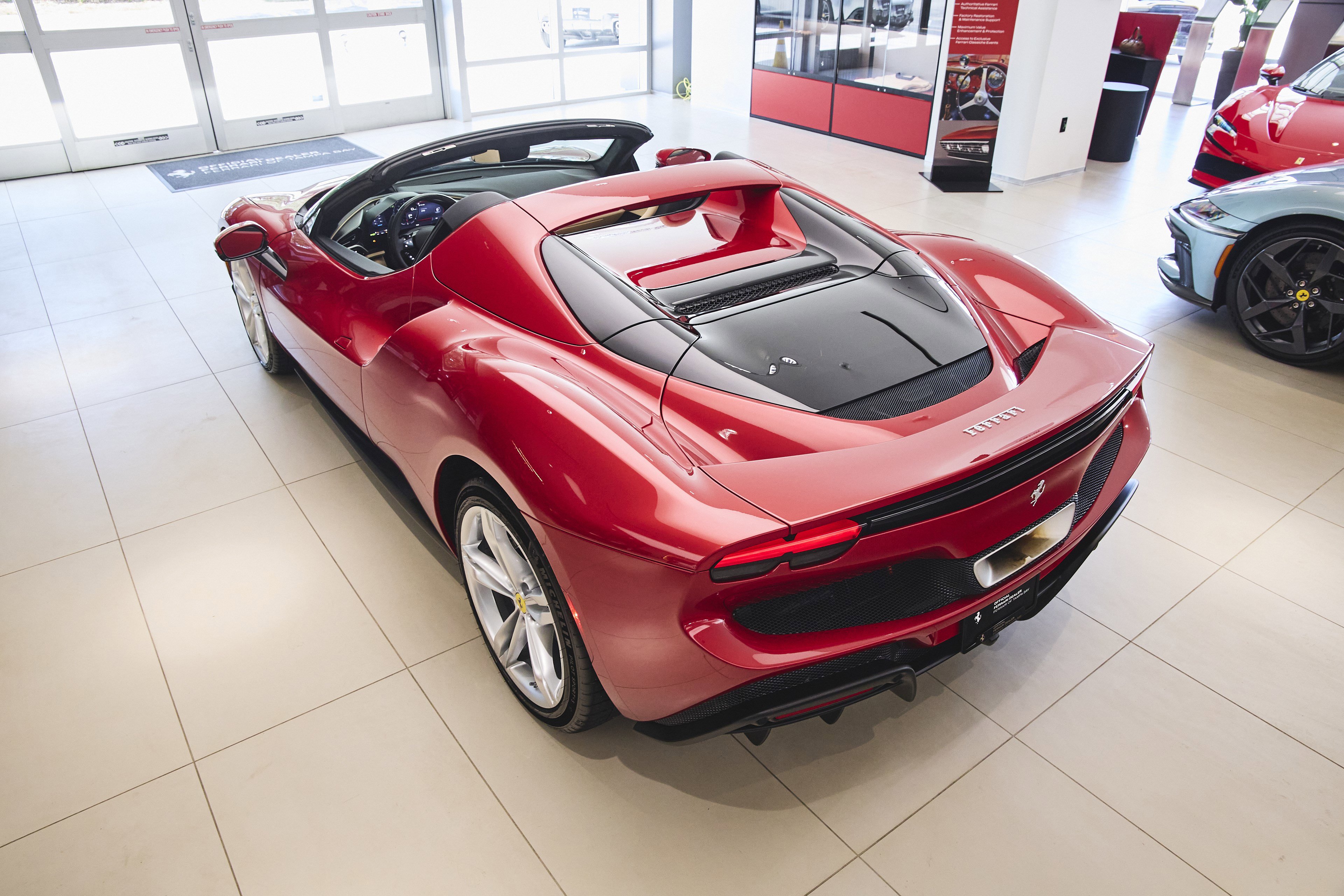 2024 Ferrari 296 GTS photo 31