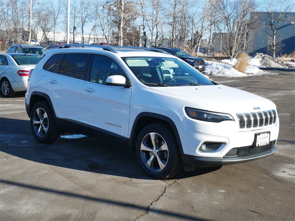 Used 2019 Jeep Cherokee Limited with VIN 1C4PJMDX4KD306964 for sale in Minneapolis, Minnesota