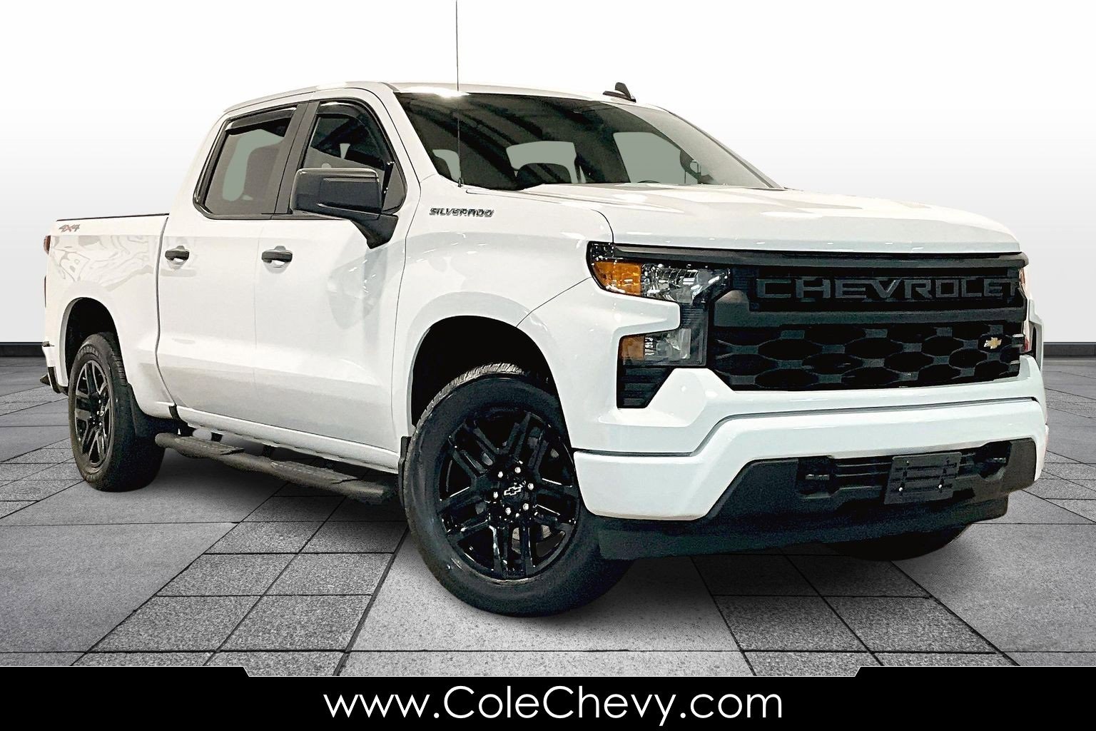 2022 Chevrolet Silverado 1500 Custom's photo