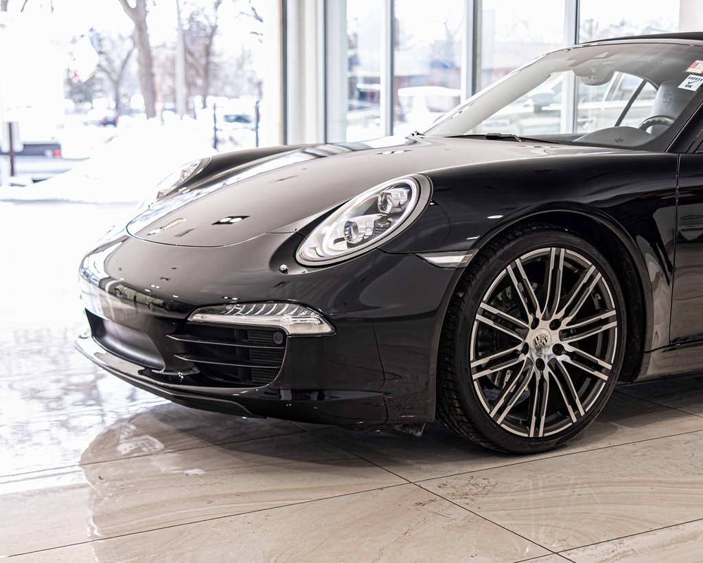2016 PORSCHE 911 - Image 3