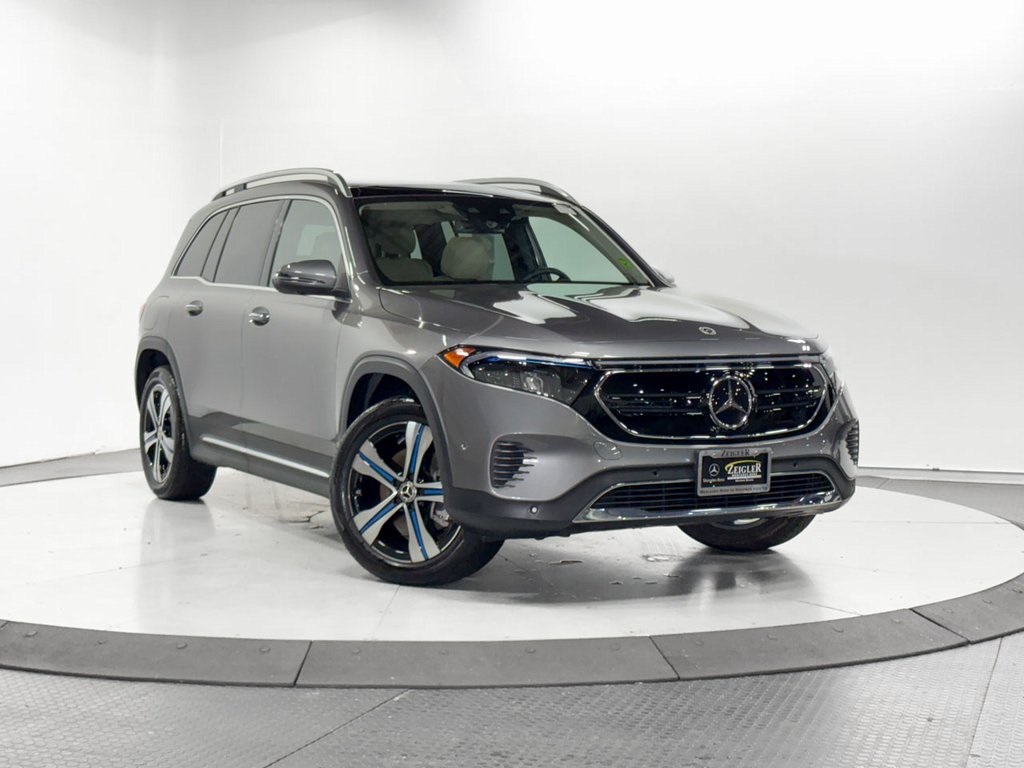 2023 Mercedes-Benz EQB Base's photo