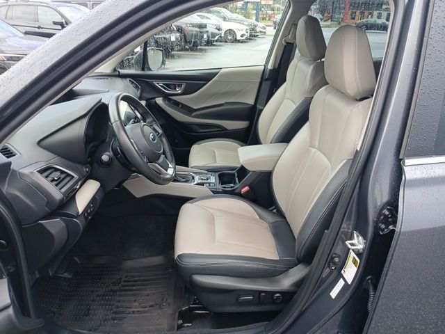 2023 Subaru Forester Limited photo 6