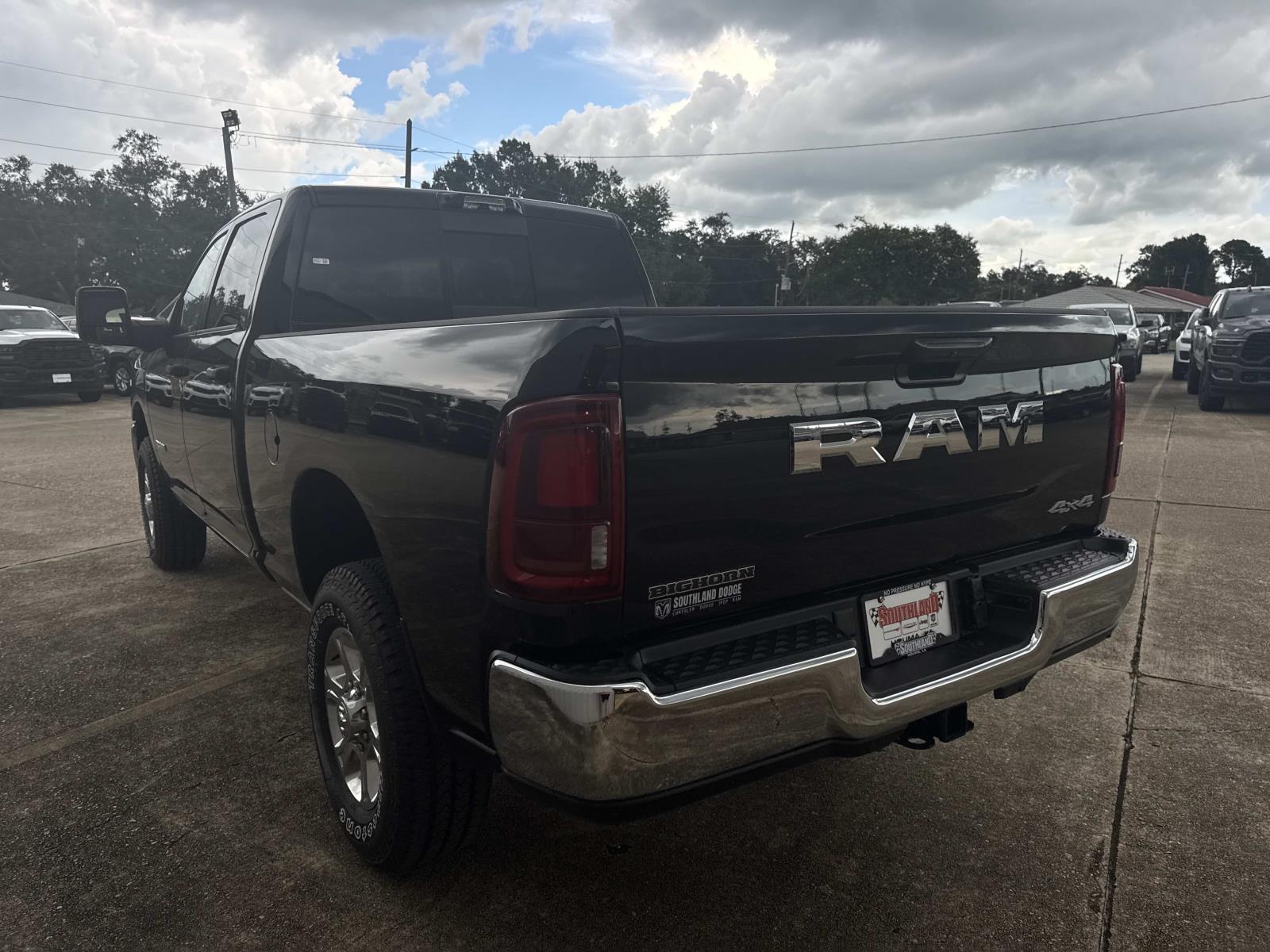2025 Ram 2500 Big Horn photo 4