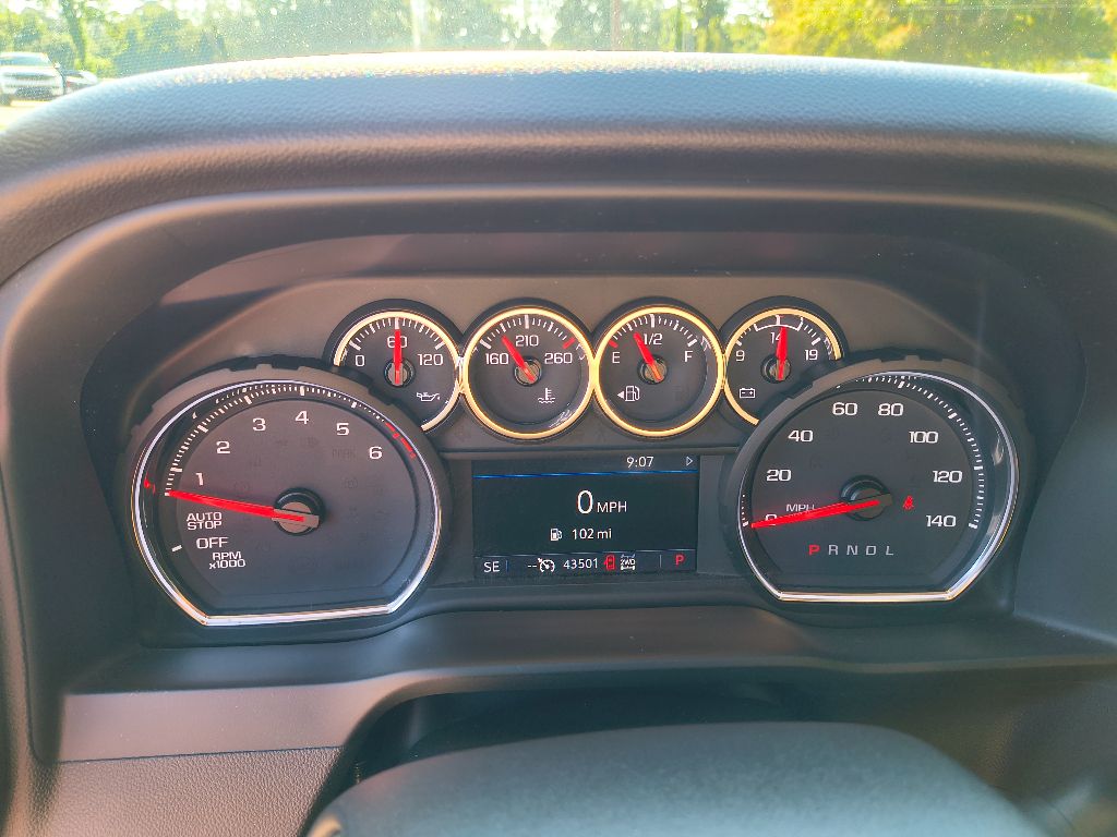 2020 Chevrolet Silverado 1500 LT photo 23