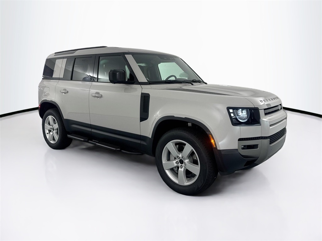 2026 Land Rover Defender 110 S photo 3
