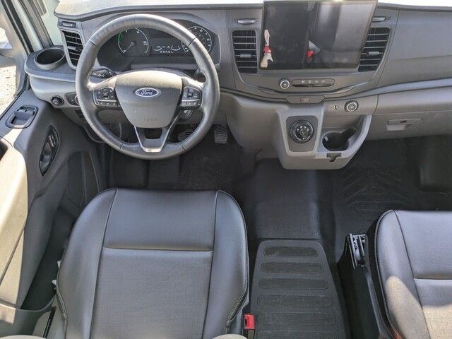 2023 Ford Transit photo 13