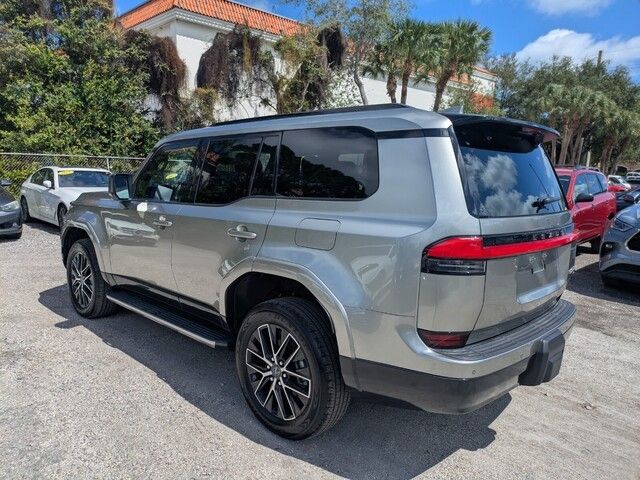 2024 Lexus GX 550 photo 2