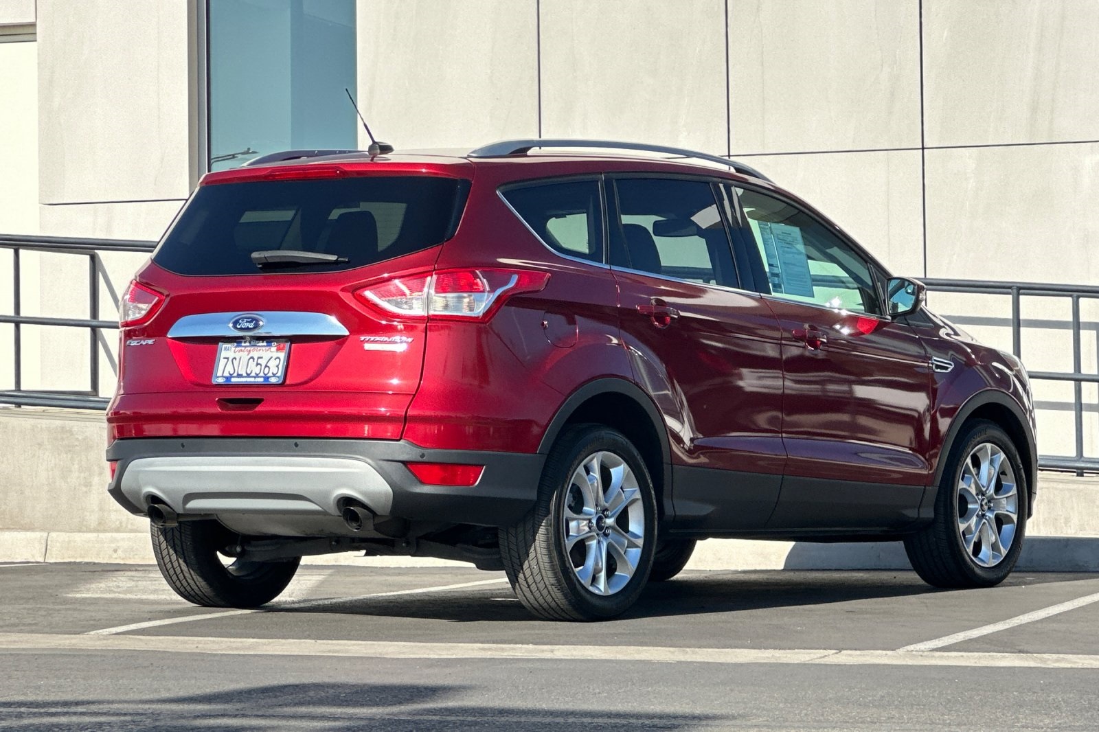 2016 Ford Escape Titanium photo 3