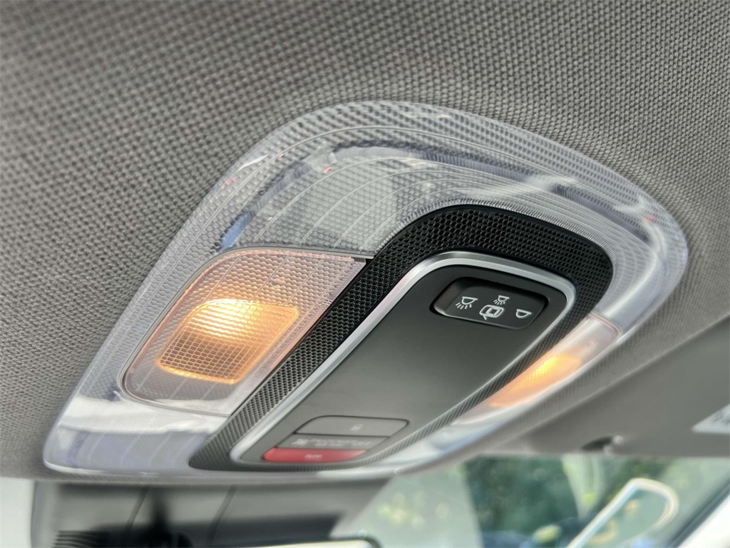 2023 Hyundai Elantra SEL photo 26