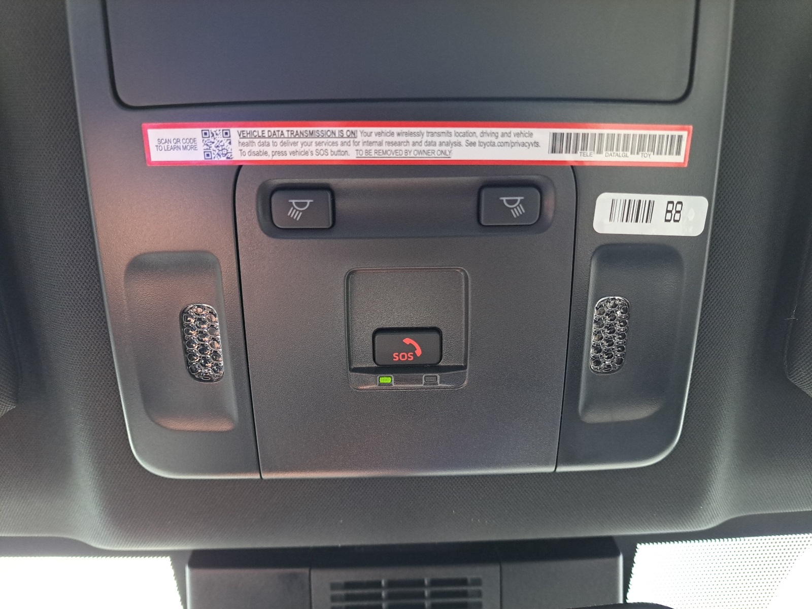 2025 Toyota Camry SE photo 33