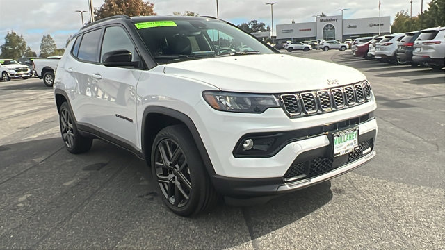 2026 Jeep Compass Limited Altitude's photo