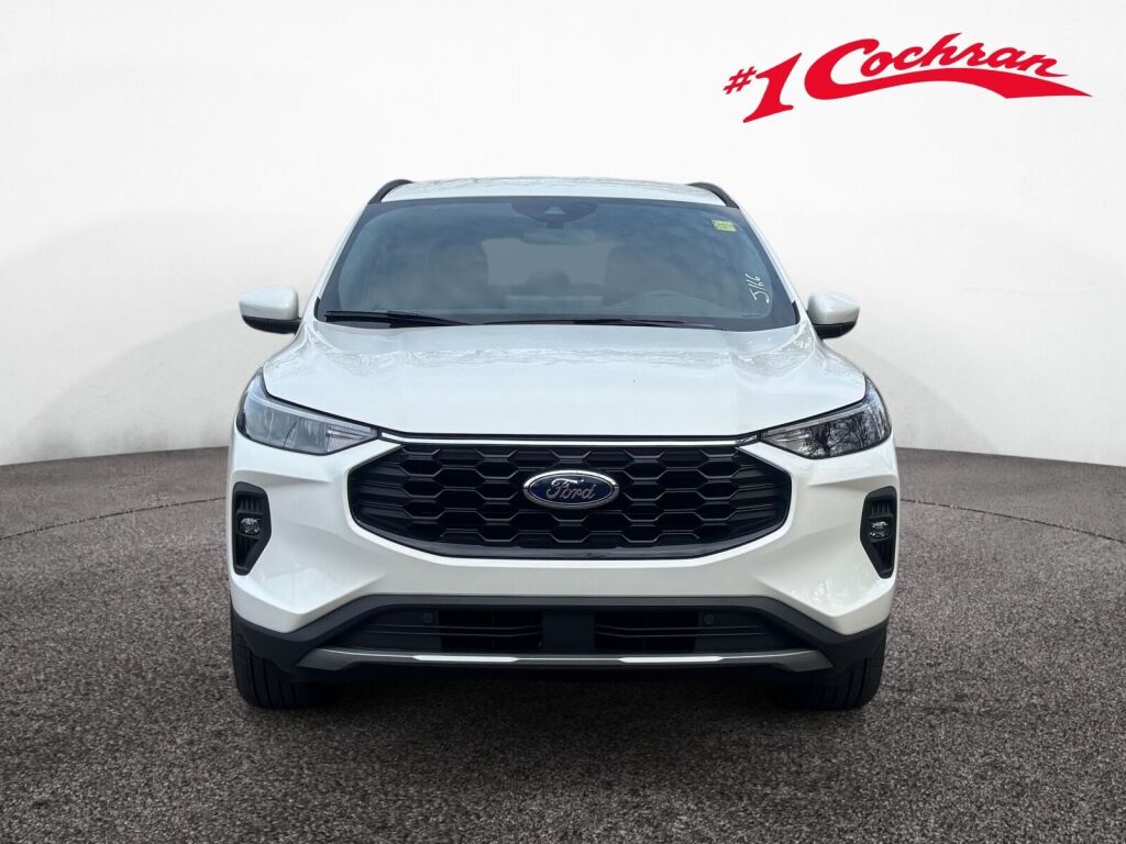 2026 Ford Escape ST-Line Select photo 2