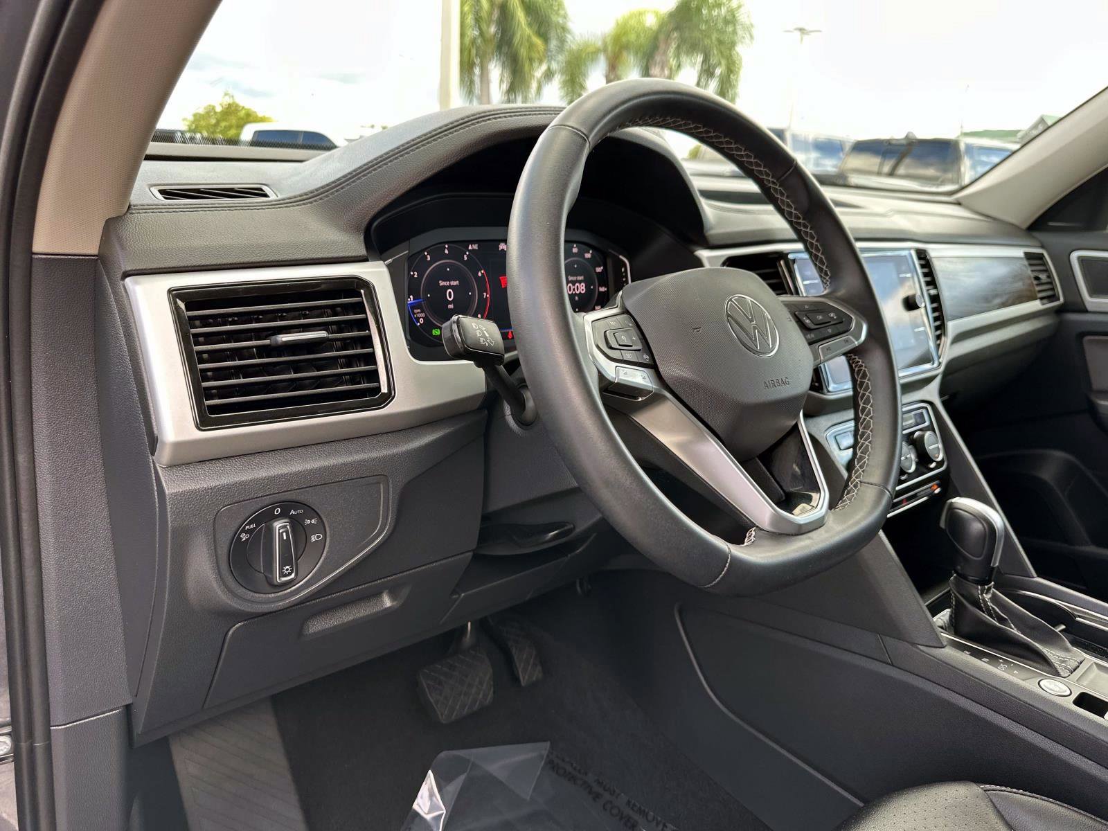 2022 Volkswagen Atlas V6 SE Technology photo 18